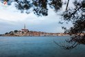 Pogled na grad Rovinj sa otoka Sv. Katarina